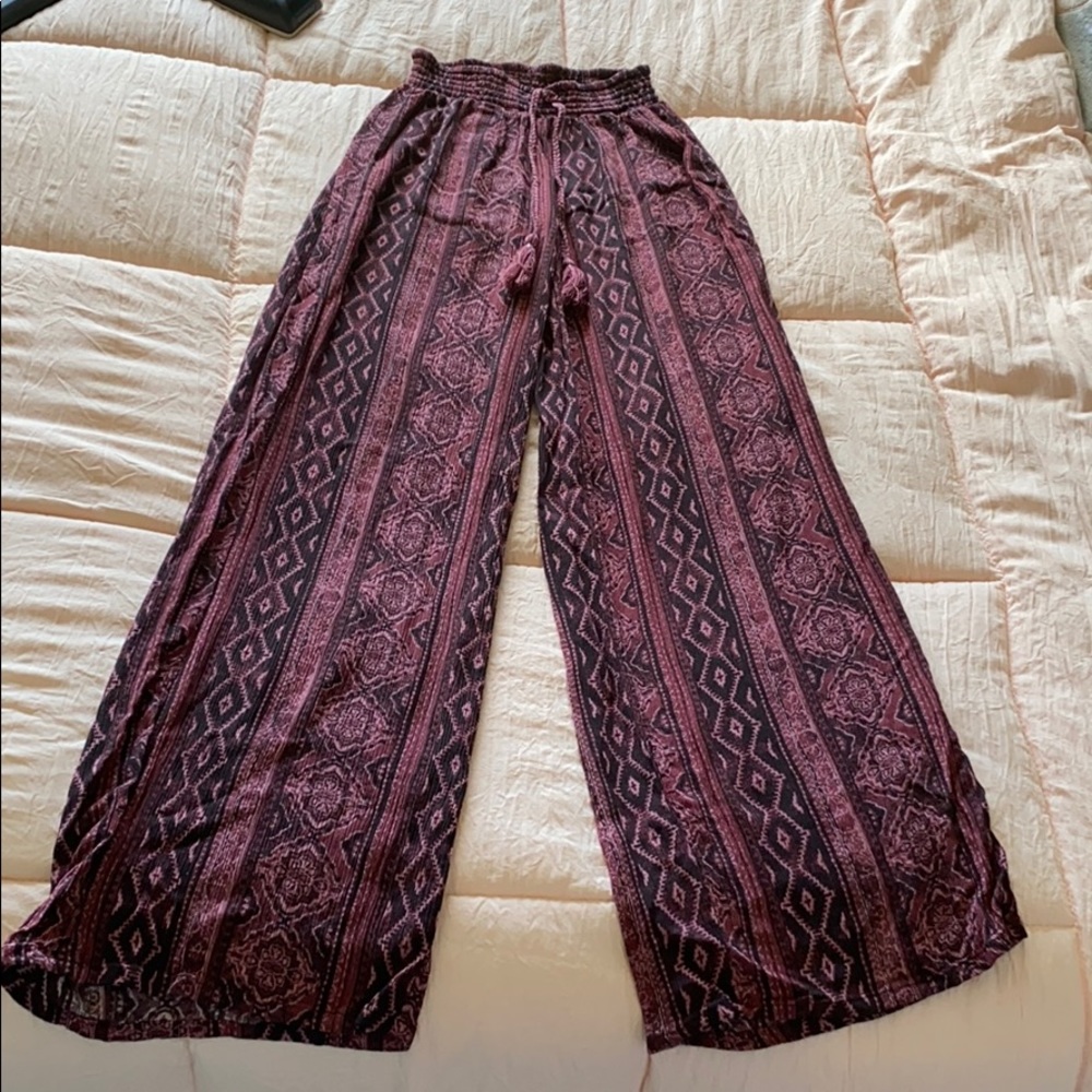 flare out pants size S